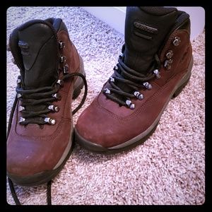 Ladies boots size 7.5